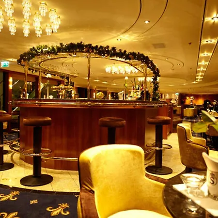 Baxter Hoare Ship Hotel Düsseldorf