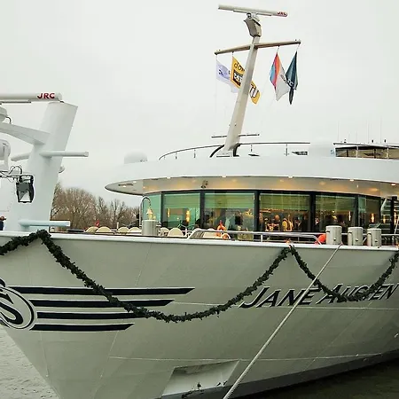 Hotel Baxter Hoare Ship Dusseldorf